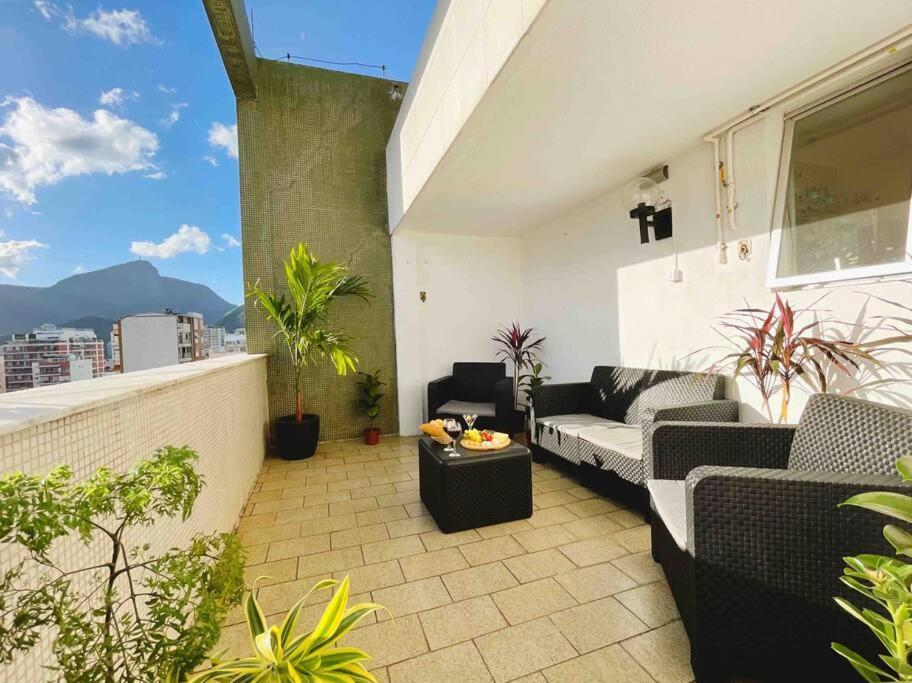 Penthouse With Pool, Gym & Sauna At Ipanema Rio de Janeiro